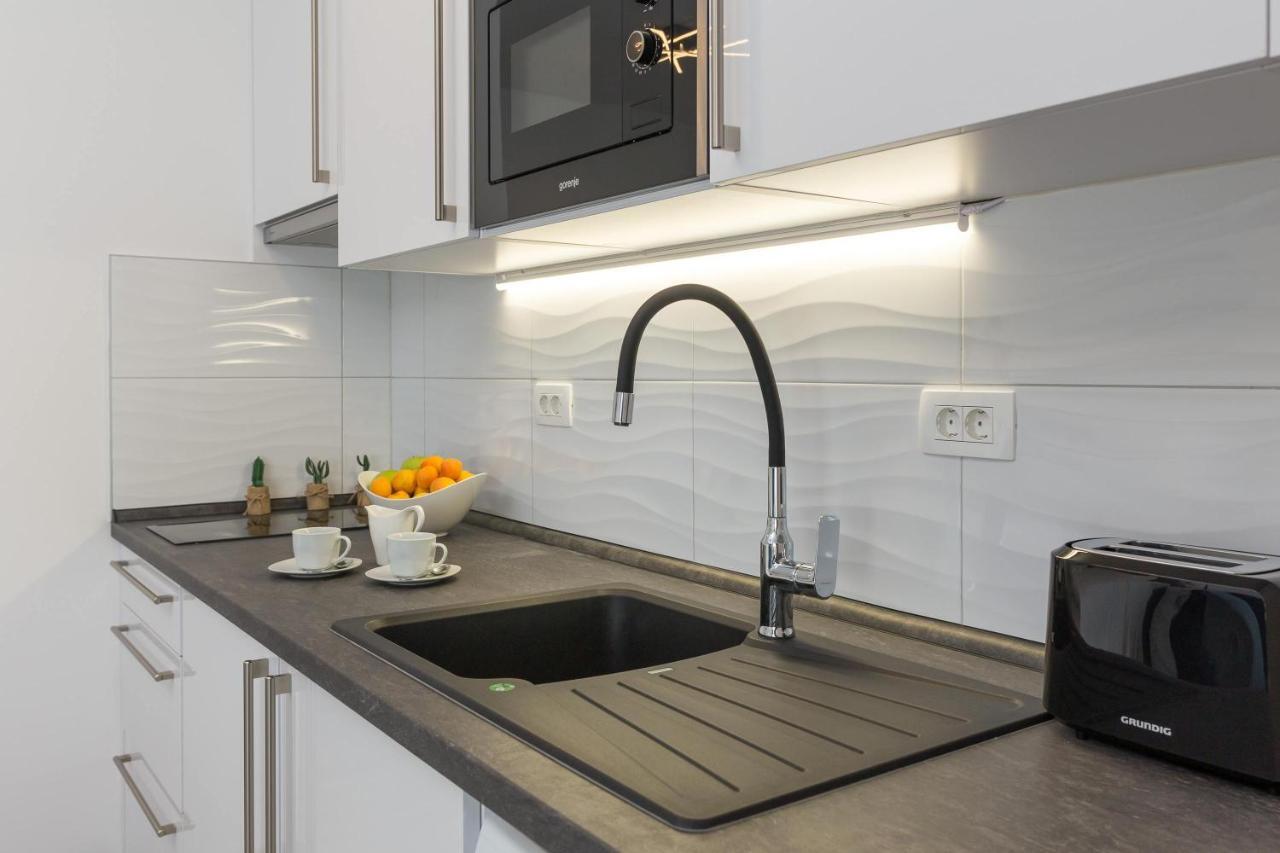 Luxury Studios & Rooms Seven 스플리트 외부 사진